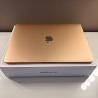 MacBook Air 13 pollici con Touch ID