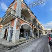 Locale commerciale a quarto