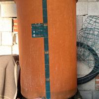 Cisterna in resina per vino olio o acqua