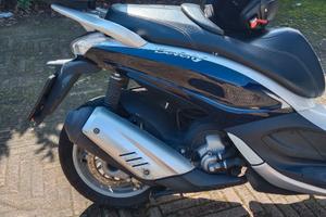 Piaggio Beverly 400i