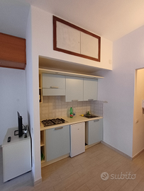 Via Campidano pressi molo luna rossa,bivano+p.auto