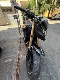 Honda CB 500 F incidentata