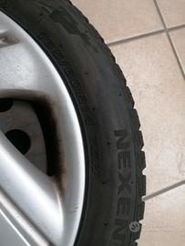 gomme  4 stagioni più cerchi Nissan micra 