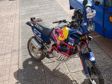 honda v 750