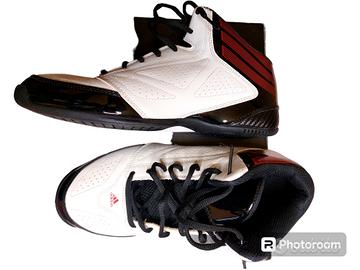 Scarpe Adidas Taglia 42 Basket