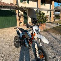 Ktm 125 six days 2013