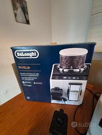 macchina caffe Delonghi Rivelia 