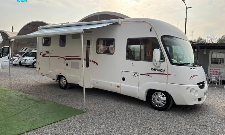 RAPIDO Le randonneur 9097 F - Motorhome letto matr