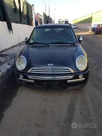 Ricambi Mini Cooper 2004 1.4 TDI 1ND