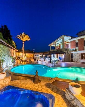 Villa con piscina Castellammare del Golfo