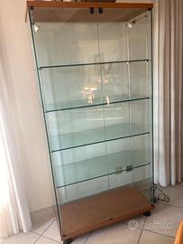 Vetrinetta in legno e cristallo con luci