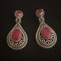 Orecchini Clip in Argento Indiano e Radice Rubino