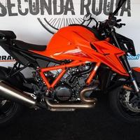 KTM 1390 Super Duke R EVO