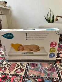 Bilancia pesa-neonati Nuvita