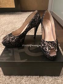 Décolleté nere a punta aperta eleganti