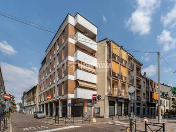 Centro Luminoso Bilocale ultimo piano