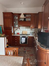 Cucina Gatto ciliegio massello angolare