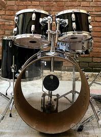 BATTERIA PEARL COMPLETA DI ASTE E PIATTI