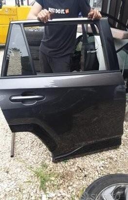 Porta sportello Toyota rav4 anno 2018