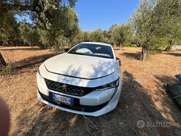 Peugeot 508 SW GT automatica incidentata