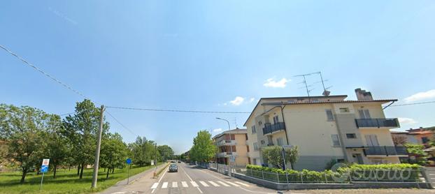 Appartamenti ampio con balcone e cantina