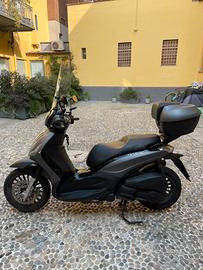 Piaggio Beverly 300