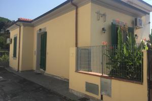 Villetta indipendente con giardino, vicino al mare