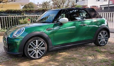 MINI CABRIO ANNO 2024 YOURS TURBO BENZINA 1.5