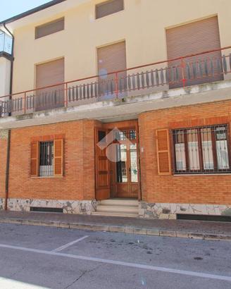 CASA INDIPENDENTE A SIROLO