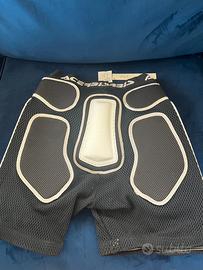 Pantaloncini paracolpi marca Acerbis