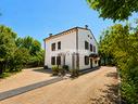 casa-indipendente-con-ampio-giardino-e-magazzino