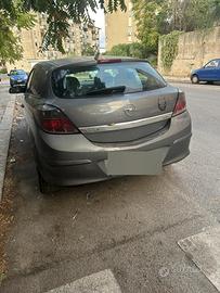 Opel astra gtc
