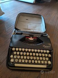 Macchina da scrivere portatile Olympia Splendid 99