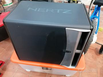 subwofer marca Herz da 800 w