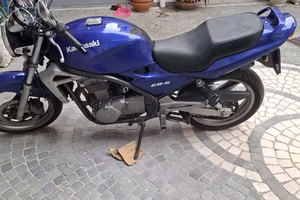 Moto kawasaki
