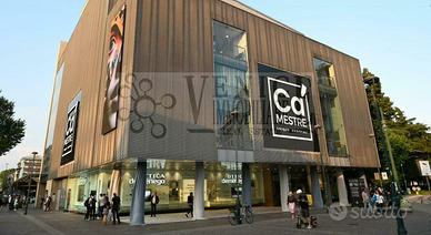 Accogliente Bar nel Cuore di Mestre