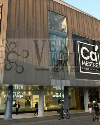 Accogliente Bar nel Cuore di Mestre