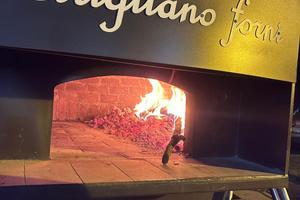 Compra l'apecar per serate speciali