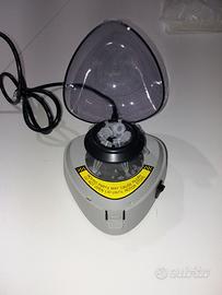 Microcentrifuga Labnet