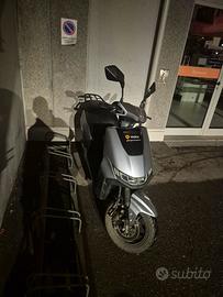 scooter Yadea 50