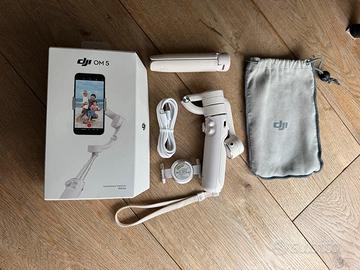 Dji Osmo 5 - Stabilizzatore 3 assi per smartphone