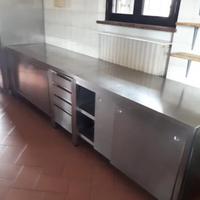 Piano lavoro in acciaio professionale