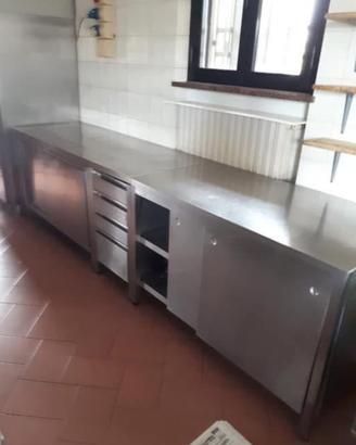 Piano lavoro in acciaio professionale