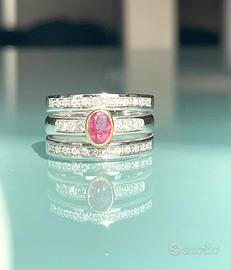 Anello in oro bianco con topazio rosa e diamanti