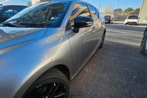 LEXUS CT200h full hybrid