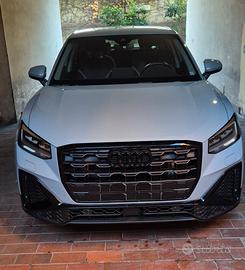 Audi Q2 35 TDI 2.0 Identity Black S Tronic