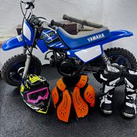 Moto pw 50 + casco + stivali+ pettorina