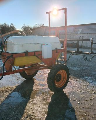 Botte carrellata per trattamenti Comag California