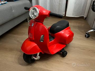 Moto elettrica Vespa per Bambini