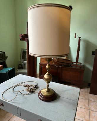 Lampada da tavolo abat-jour Classica